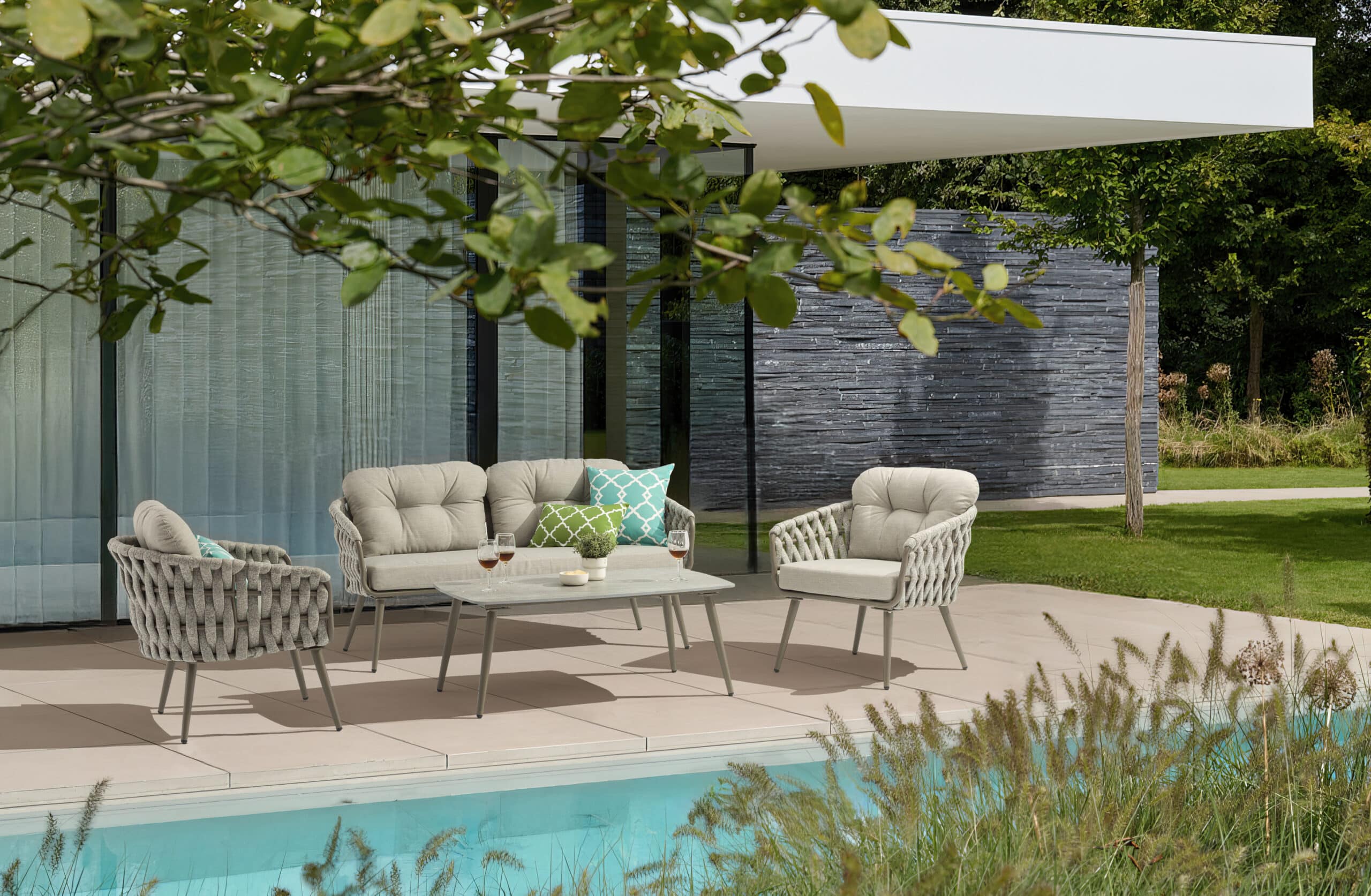 פינות ישיבה איכותיות